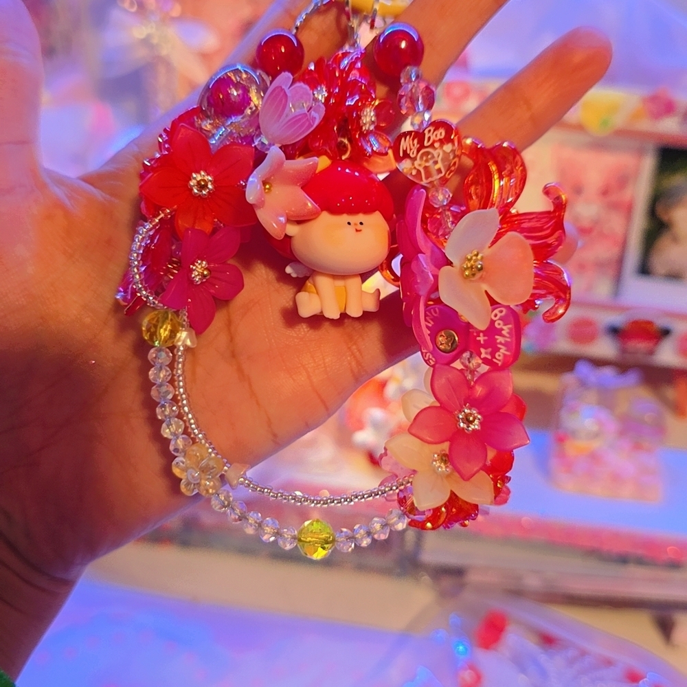 Colorful Floral Lilly Chain
